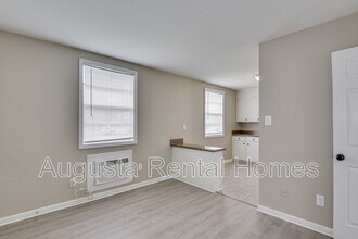 323A Verdery Dr in Belvedere, SC - Building Photo - Building Photo