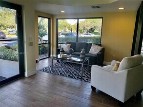 2105 Lavers Cir in Delray Beach, FL - Building Photo - Building Photo