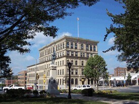 7 North Street, Pittsfield MA in Pittsfield, MA - Building Photo