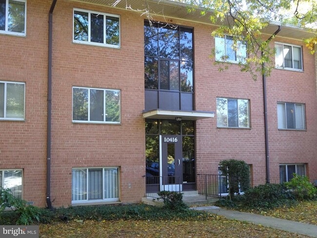 property at 10416 Rockville Pike