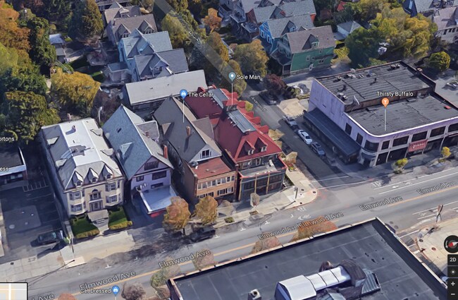 569 Elmwood Ave in Buffalo, NY - Building Photo - Building Photo