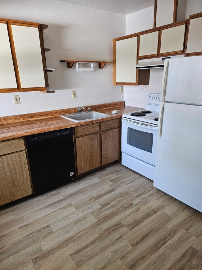510 Fig St, Unit #7 in Moses Lake, WA - Building Photo - Building Photo