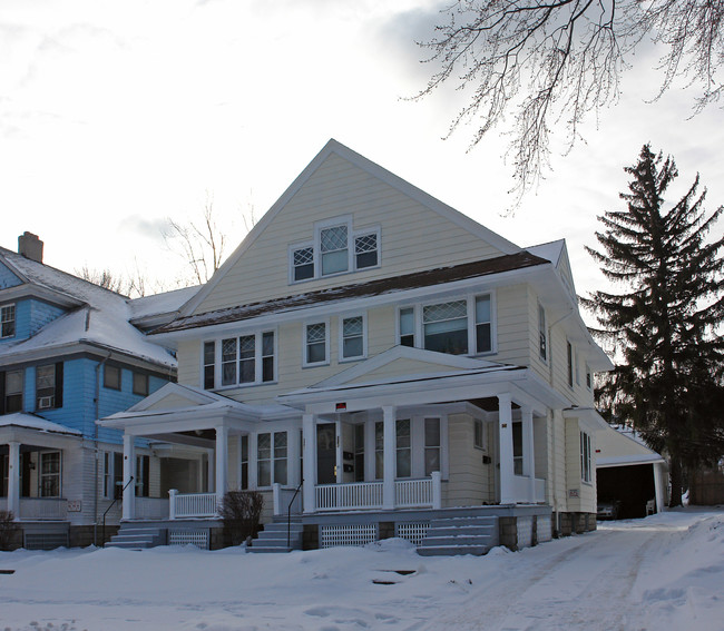 119-125 Electric Ave in Rochester, NY - Building Photo - Building Photo