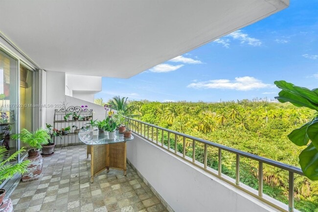property at 155 Ocean Ln Dr