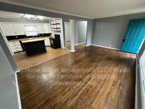 5016 Norwood Ave in Kansas City, MO - Building Photo - Building Photo