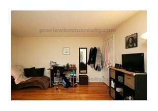 36 Bellvista Rd, Unit 14 in Boston, MA - Building Photo - Building Photo