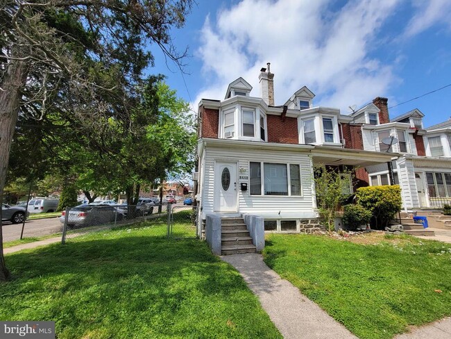 property at 5440 Ridge Ave