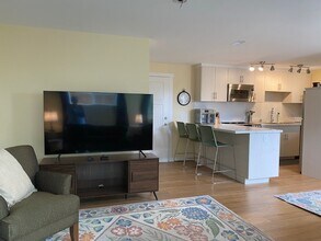 2723 Chalice Rd NW in Calgary, AB - Building Photo - Building Photo