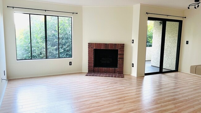 property at 3544 S Centinela Ave