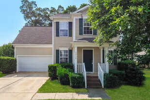 15738 De Havilland Dr in Charlotte, NC - Building Photo