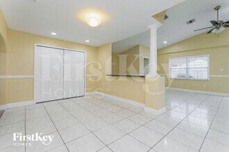 12126 Dakota Woods Ln in Orlando, FL - Building Photo - Building Photo