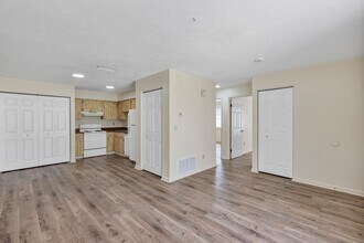 3800 SE 17th Ct in Ocala, FL - Building Photo - Building Photo