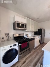 104 Thorndike St, Unit 2B3 in Cambridge, MA - Building Photo - Building Photo