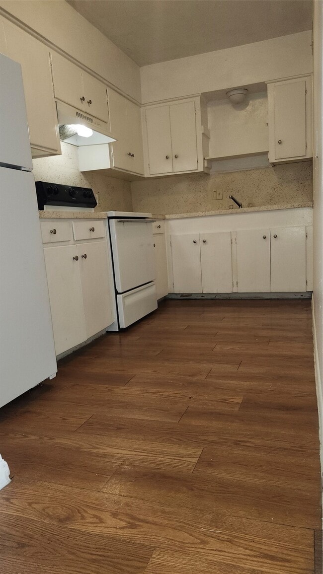 105 Avondale St in Houston, TX - Building Photo - Building Photo