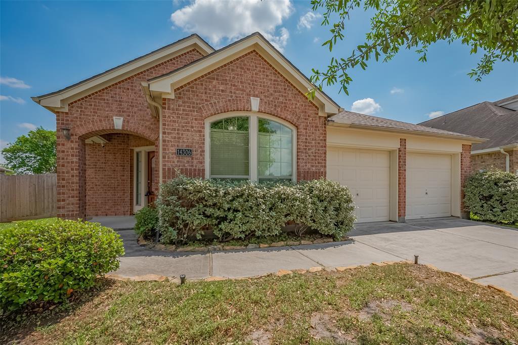 14306 Heath Falls Ln in Cypress, TX - Building Photo