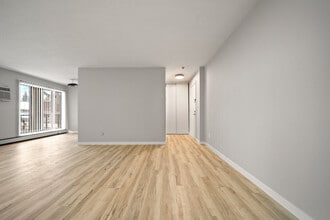 Morada in Crystal, MN - Building Photo - Building Photo