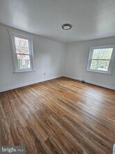 393 N York St, Unit 2ND in Pottstown, PA - Building Photo - Building Photo