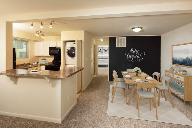 Cardiff Hall Apartments in Towson, MD - Building Photo - Building Photo