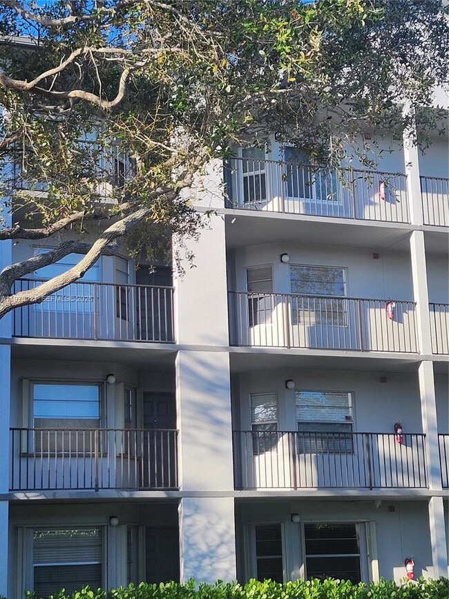 12501 SW 14th St in Pembroke Pines, FL - Building Photo - Building Photo