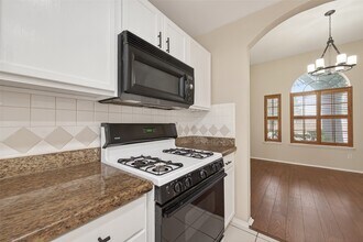 23035 Canal Rd in Richmond, TX - Building Photo - Building Photo