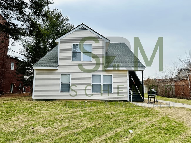 1704 Rowan St, Unit 3 in Louisville, KY - Building Photo - Building Photo