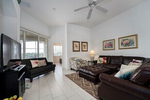 143 Plumoso Loop in Davenport, FL - Building Photo