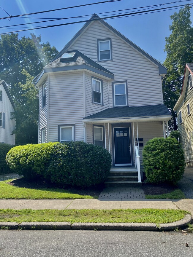 40 Harvard St Rentals in Winchester, MA
