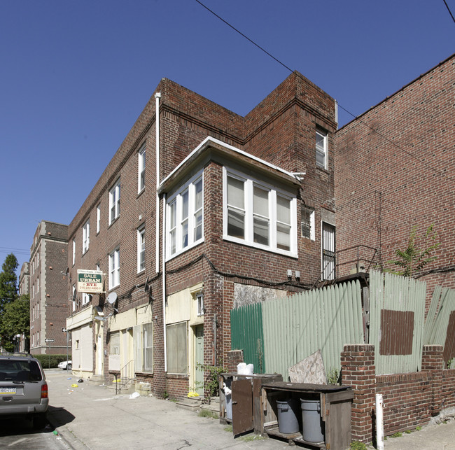 245 S Hanson St in Philadelphia, PA - Building Photo - Building Photo