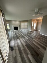 17 Willow Pkwy in Buffalo Grove, IL - Building Photo - Building Photo