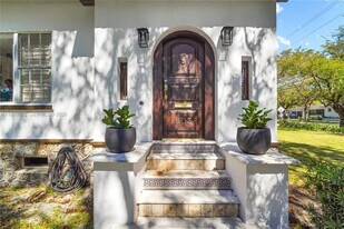 603 Minorca Ave in Coral Gables, FL - Building Photo