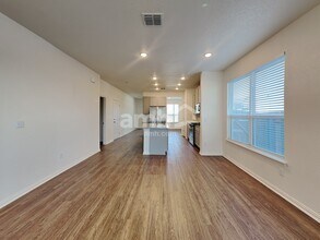 457 Pebble Bend in New Braunfels, TX - Building Photo - Building Photo