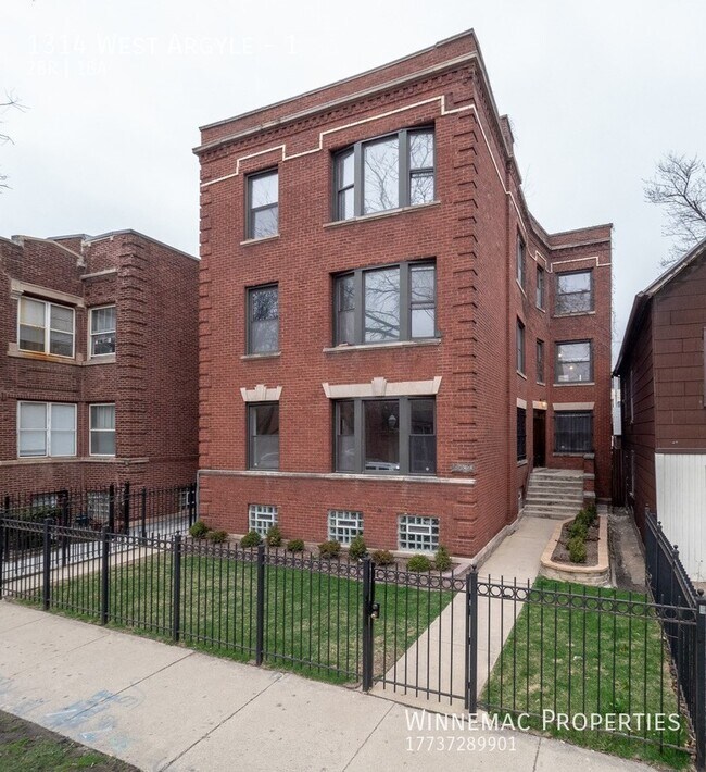 property at 1314 W Argyle St