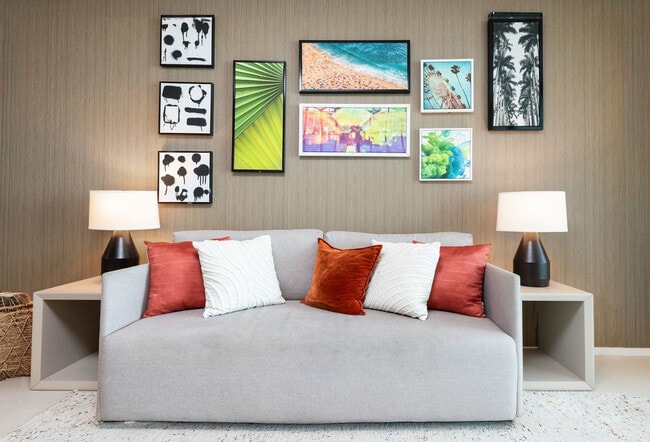 4111 S Ocean Dr in Hollywood, FL - Building Photo - Building Photo