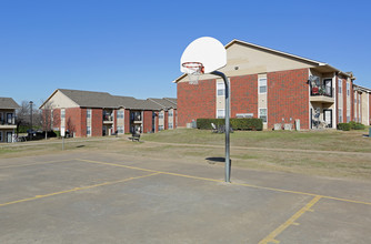 Stonebrook Village in Frisco, TX - Building Photo - Building Photo