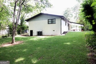 1275 Calhoun Ave in East Point, GA - Building Photo - Building Photo