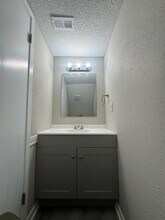 314 Oxford Ct in Mary Esther, FL - Building Photo - Building Photo