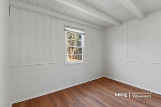 18601 Keswick St, Unit B in Los Angeles, CA - Building Photo - Building Photo