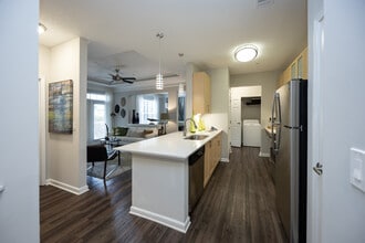 Woodhaven at Park Bridge Apartments in Alpharetta, GA - Building Photo - Interior Photo