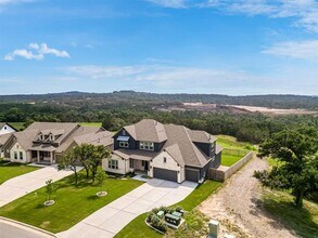 1801 Headwaters Blvd in Dripping Springs, TX - Building Photo - Building Photo