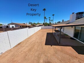 4856 E Capistrano Ave in Phoenix, AZ - Building Photo - Building Photo