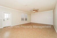 9767 Harbor Mist Ln in Converse, TX - Foto de edificio - Building Photo