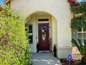 3257 Lester Ave in Clovis, CA - Building Photo - Building Photo