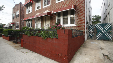 716 Logan St in Brooklyn, NY - Building Photo - Building Photo