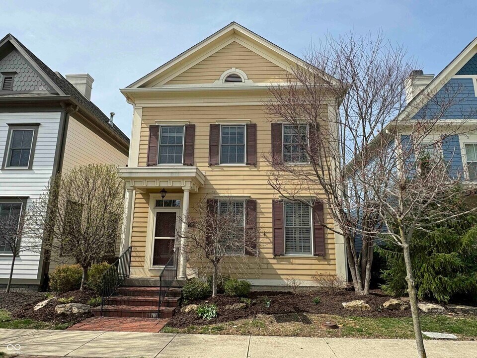 12652 Apsley Ln in Carmel, IN - Building Photo