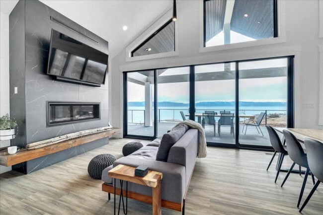 1237 Sculpin Loop in Garden City, UT - Building Photo - Building Photo