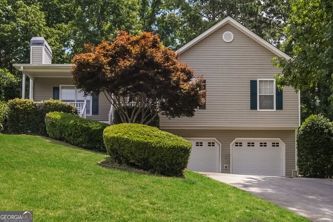 property at 313 Split Rail Way