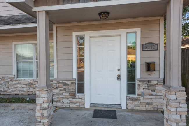 property at 6512 Nunn St