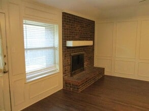 912 Shell Ct in Bedford, TX - Building Photo - Building Photo