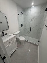 15920 NW 17th Ct in Opa Locka, FL - Building Photo - Building Photo