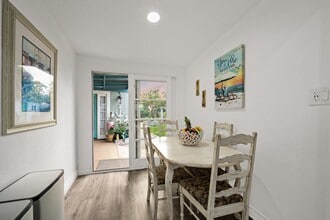1601 Kraft St in Oceanside, CA - Building Photo - Building Photo